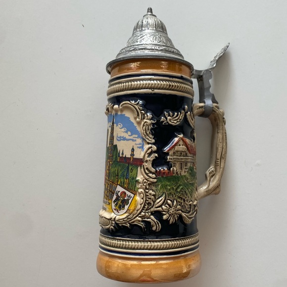 Authentic German beer stein with lid. Antique German beer mug. - Picture 5 of 15